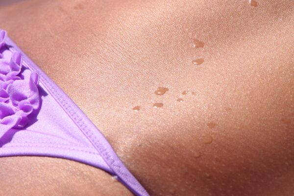beach, cancer, close-up, exposed, girl, heat, rays, skin, sun, sunlight, ultraviolet, woman, body parts, health, people, nature, summer, cancer, cancer, cancer, cancer, exposed, ultraviolet, ultraviolet, ultraviolet, ultraviolet, ultraviolet